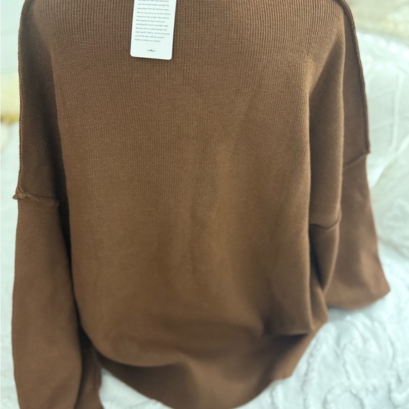 Elegant Brown Crew Neck Sweater - Picture 9 of 13